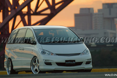 ชุดแต่ง TOYOTA ESTIMA WALD ทรง EXECUTIVE LINE 2003-2006